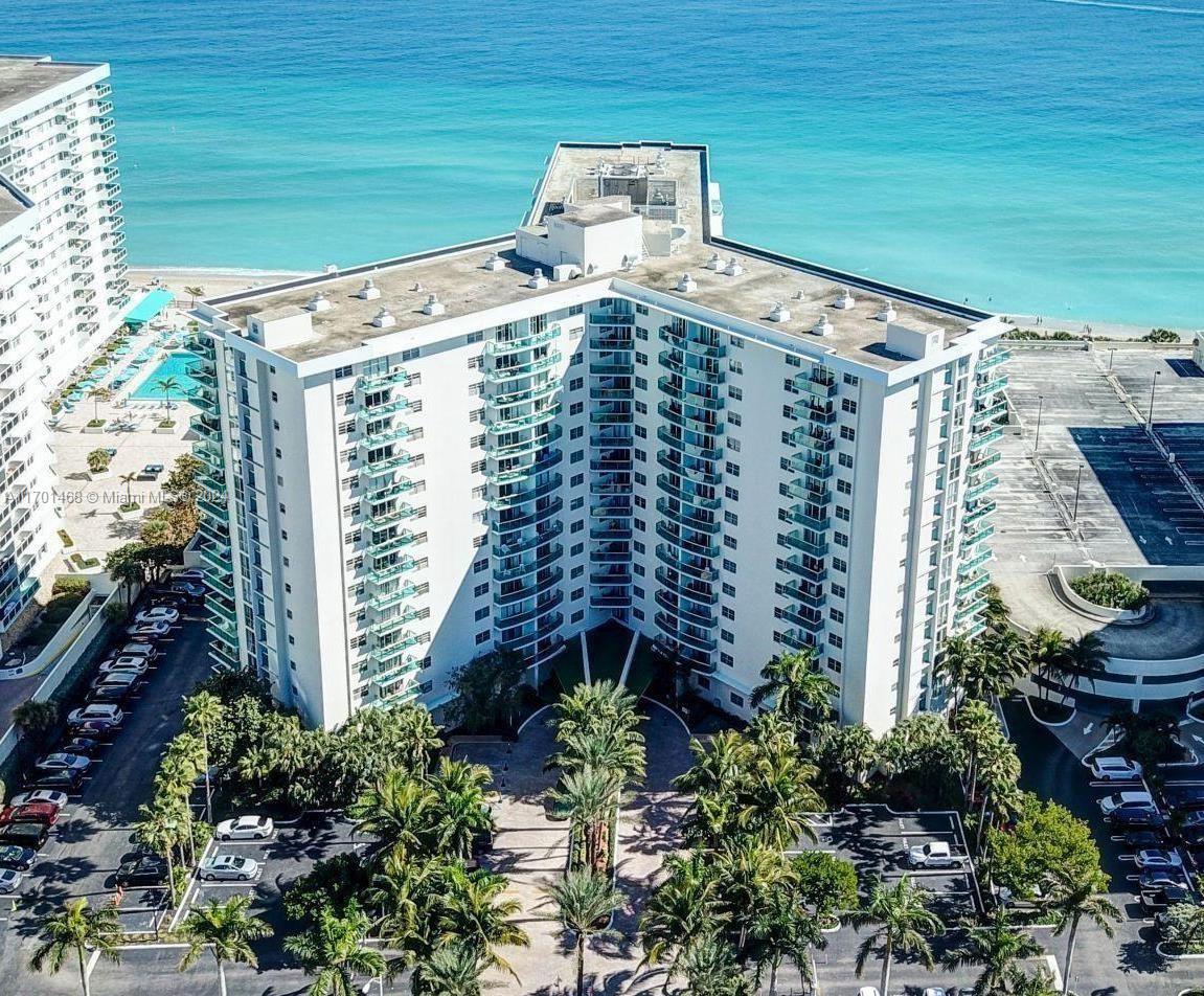 TIDES ON HOLLYWOOD BEACH - Residential