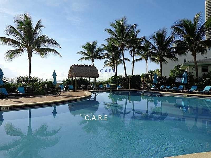 TIDES ON HOLLYWOOD BEACH - Residential