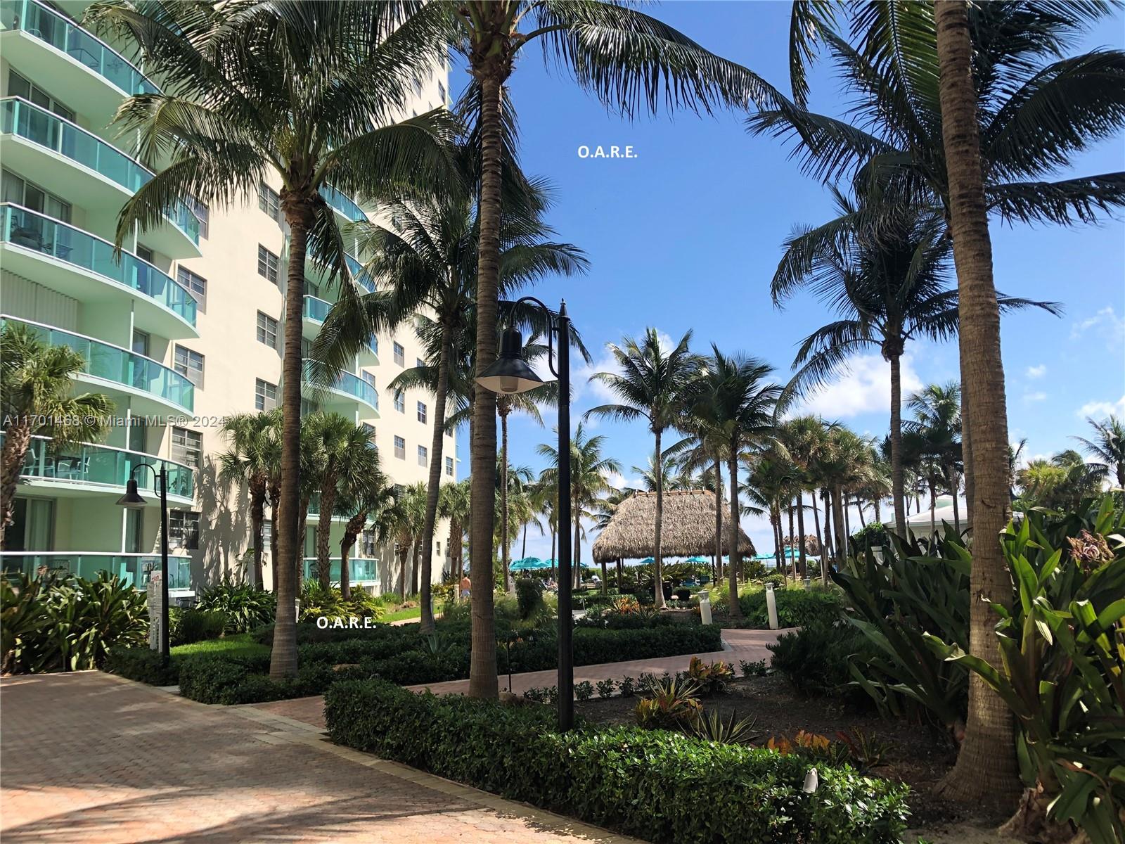 TIDES ON HOLLYWOOD BEACH - Residential