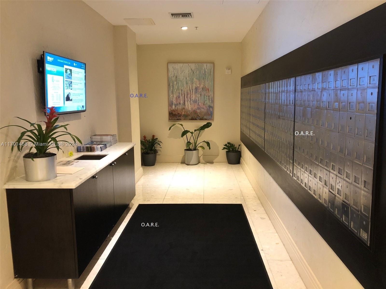TIDES ON HOLLYWOOD BEACH - Residential