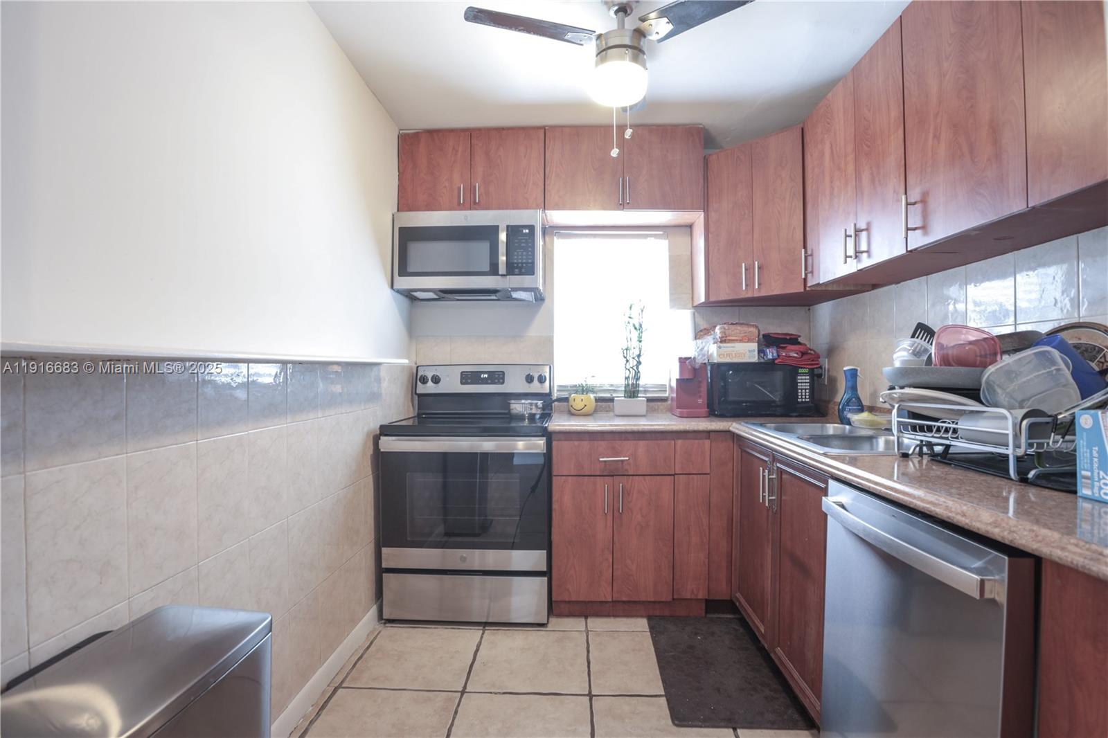 VILLAGE SQUARE CONDO - Residential