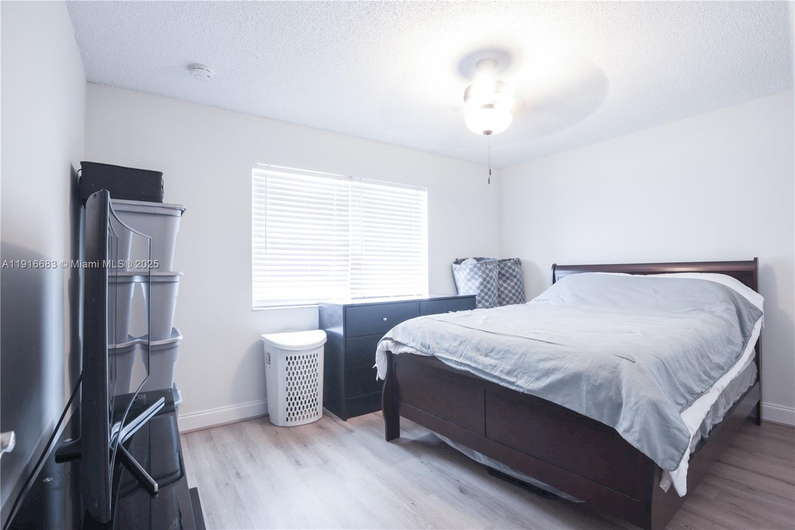 VILLAGE SQUARE CONDO - Residential