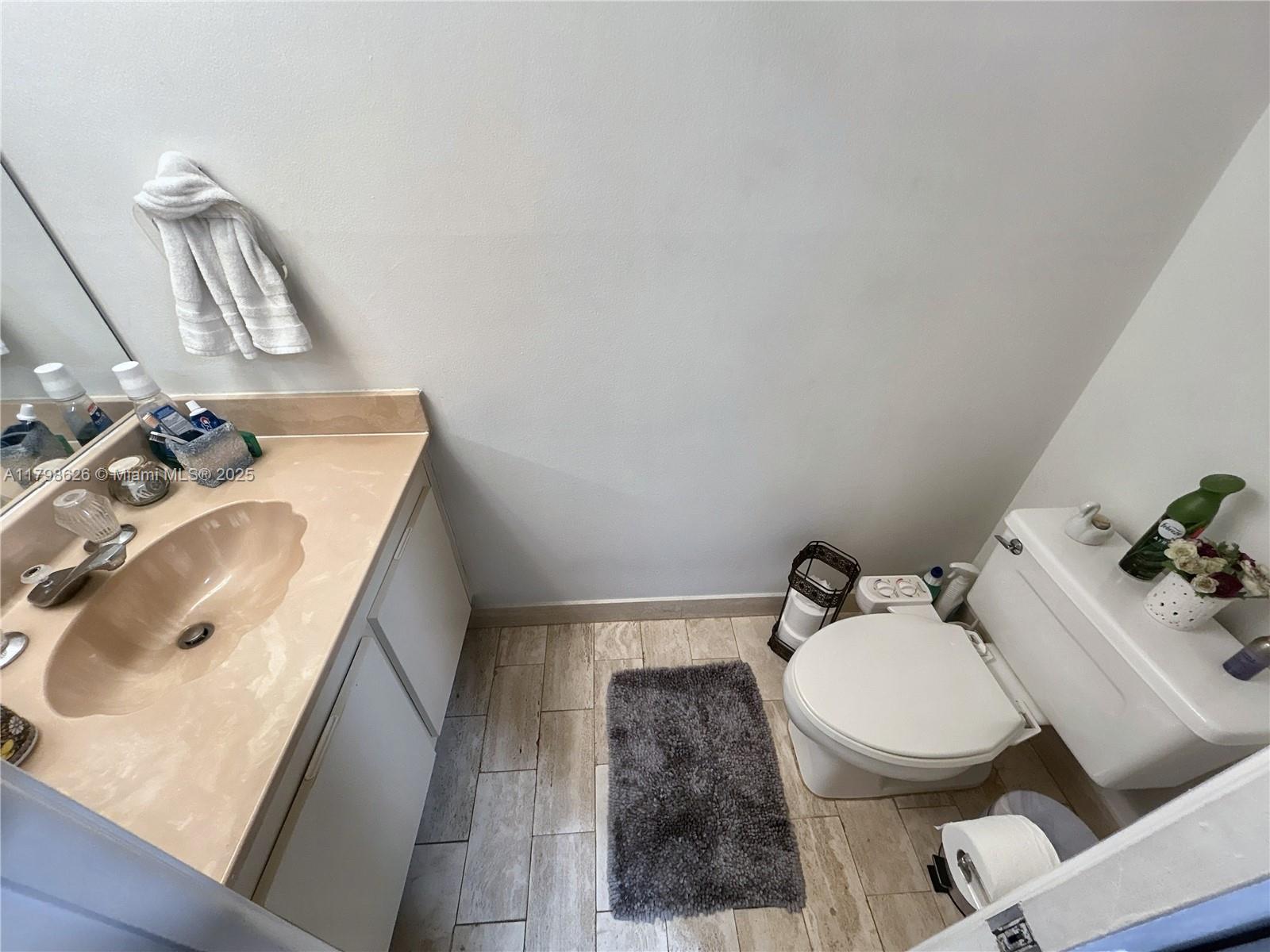 The Grand Condo - Residential Lease