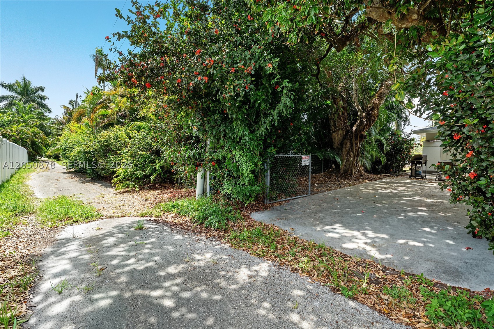 POINCIANA PK AMEN PL BLKS - Residential