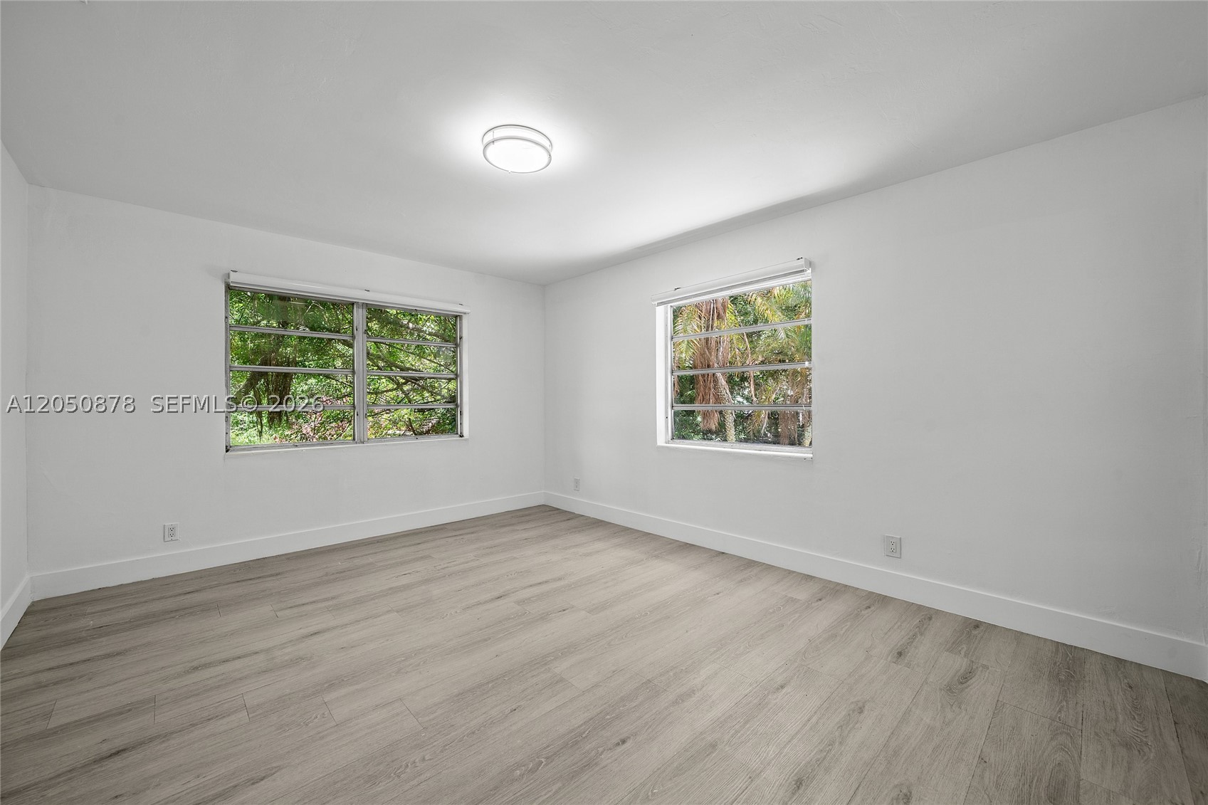POINCIANA PK AMEN PL BLKS - Residential