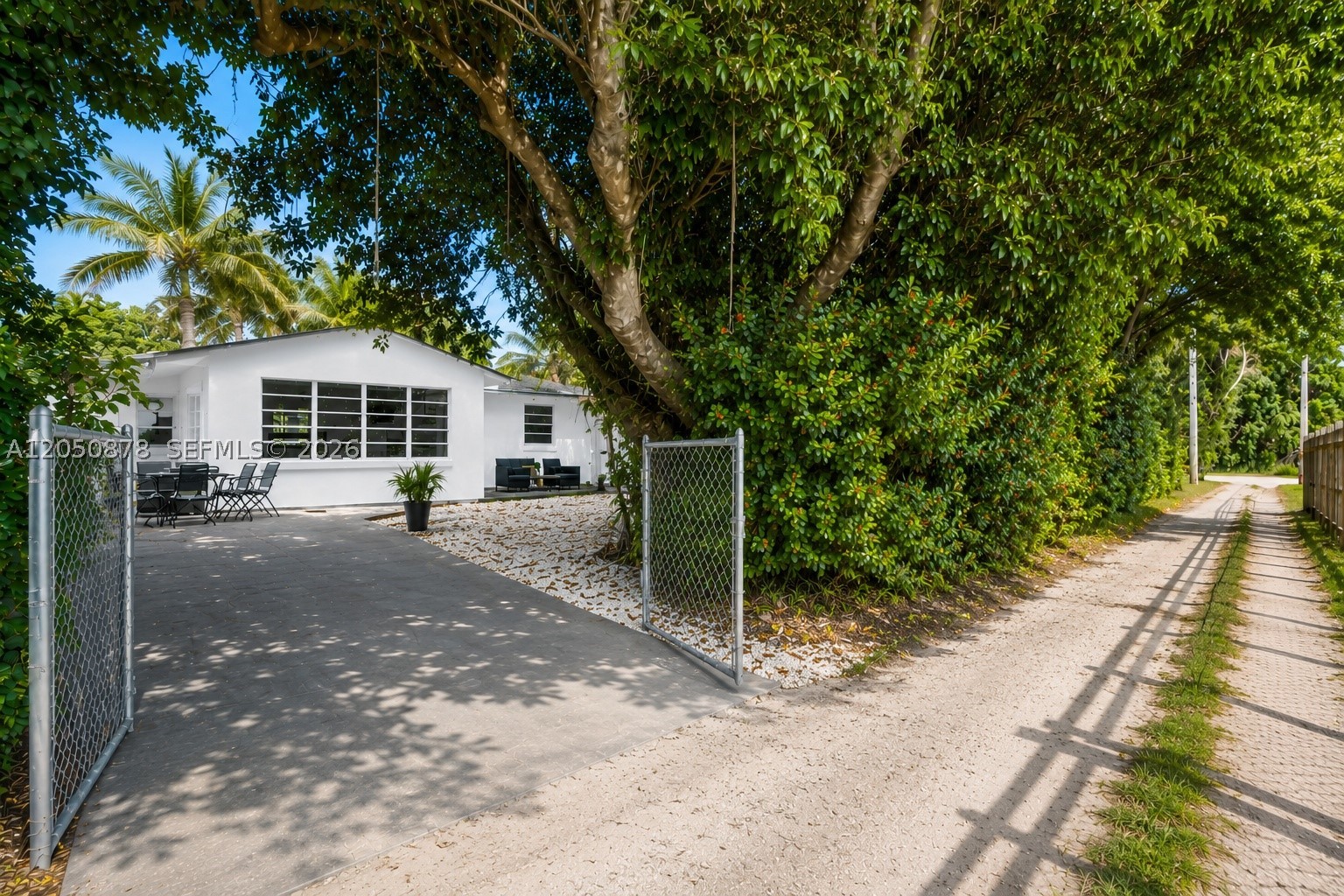 POINCIANA PK AMEN PL BLKS - Residential