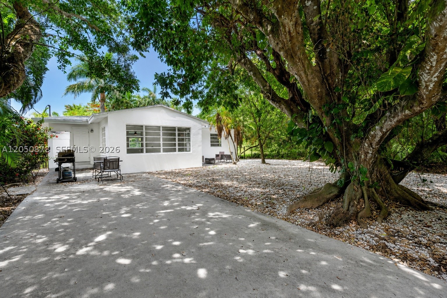 POINCIANA PK AMEN PL BLKS - Residential