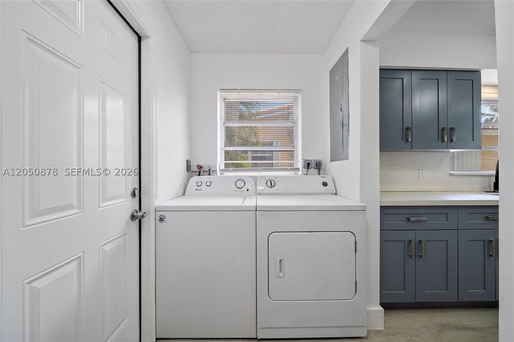 POINCIANA PK AMEN PL BLKS - Residential