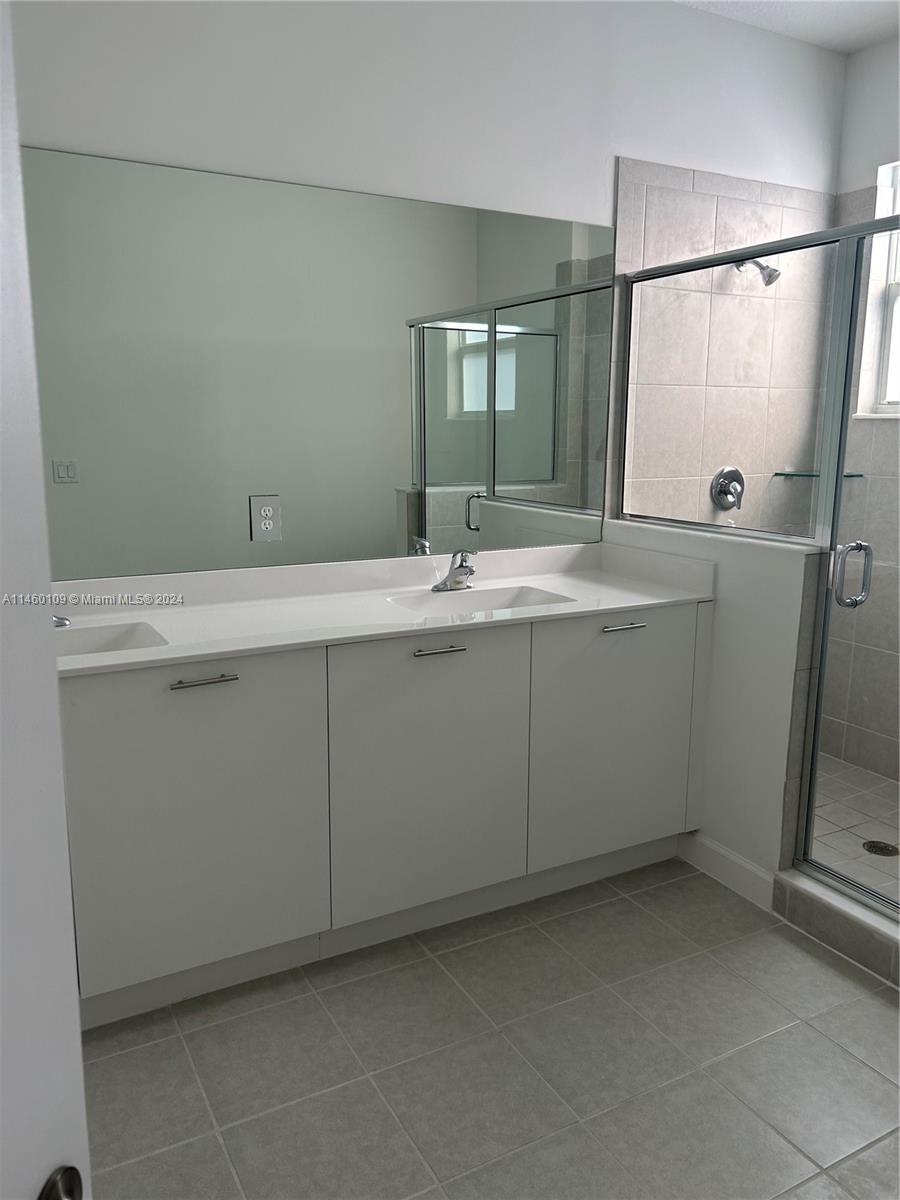WESTVIEW - Residential Lease