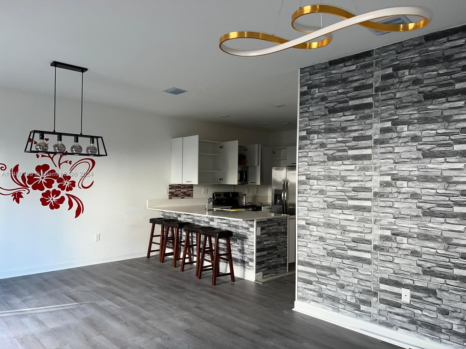 WESTVIEW - Residential Lease