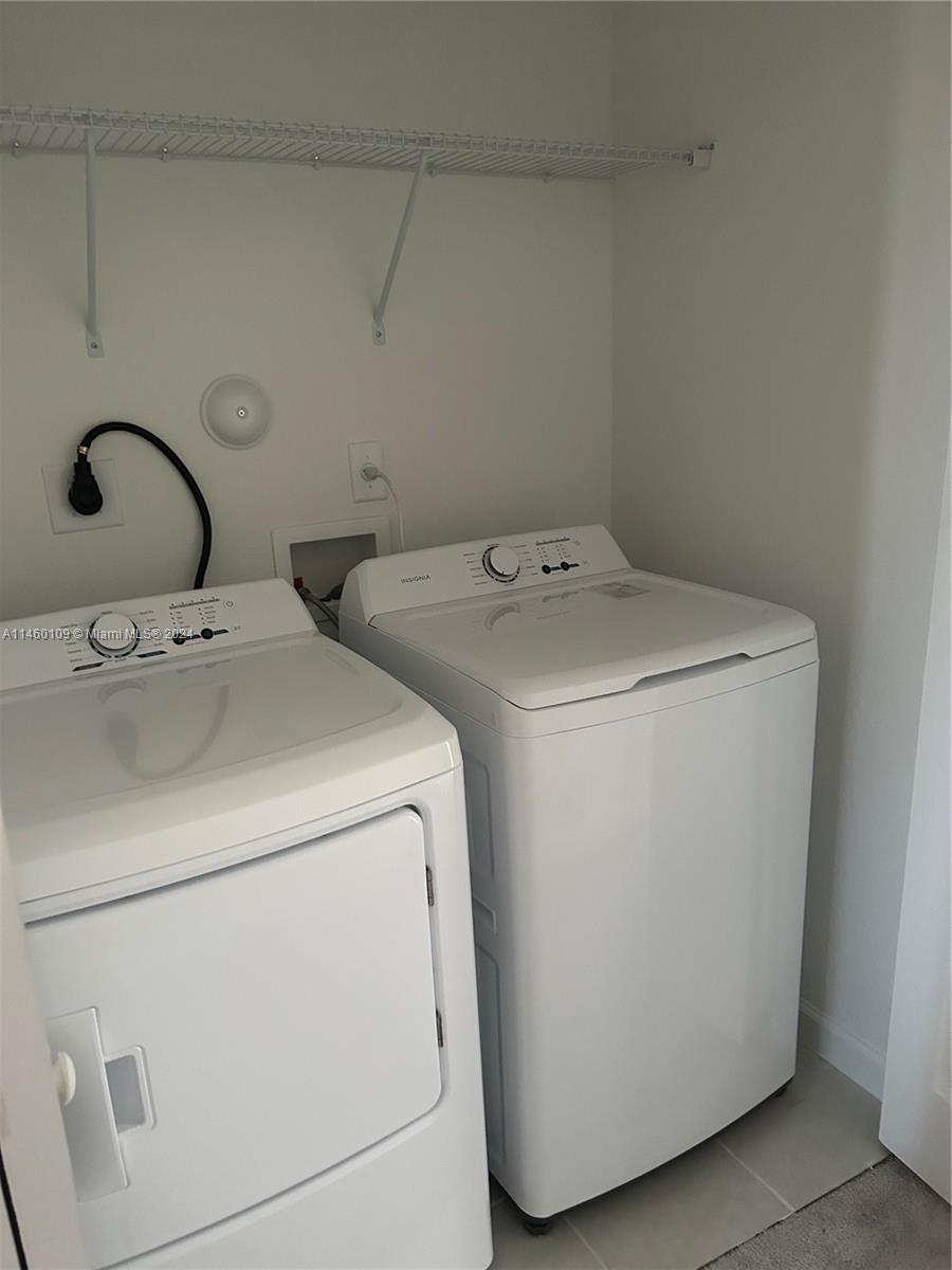 WESTVIEW - Residential Lease