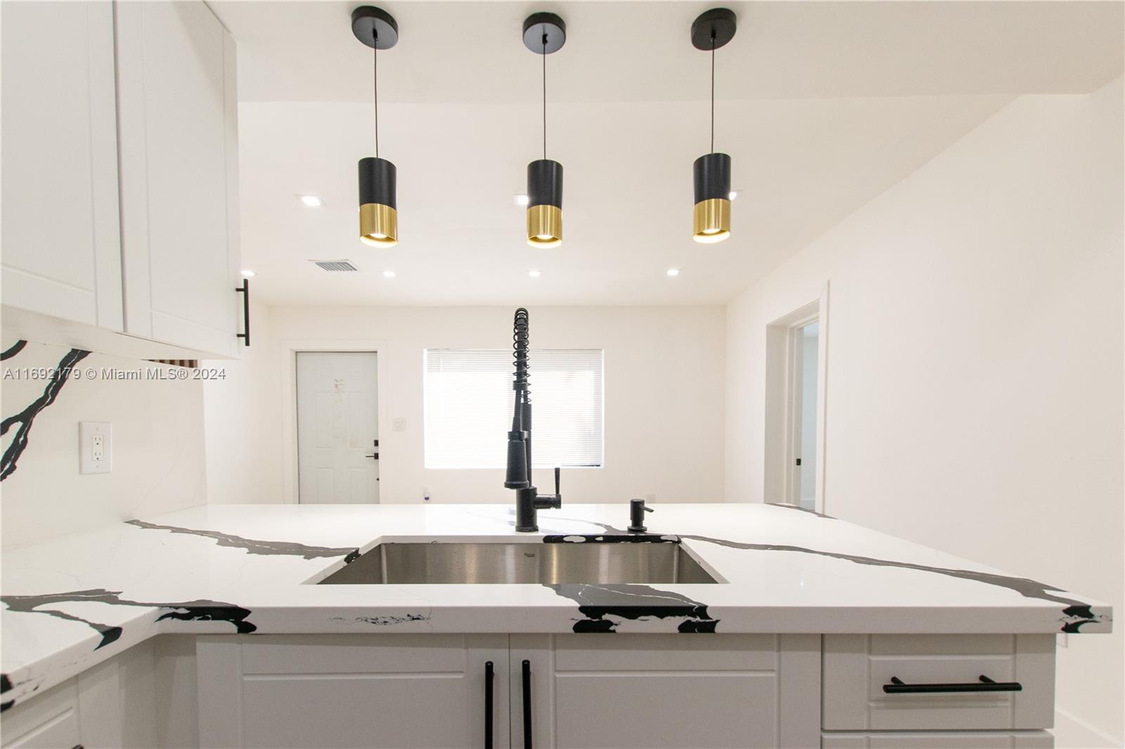 SOUTH BROWARD RANCHES NO - Residential