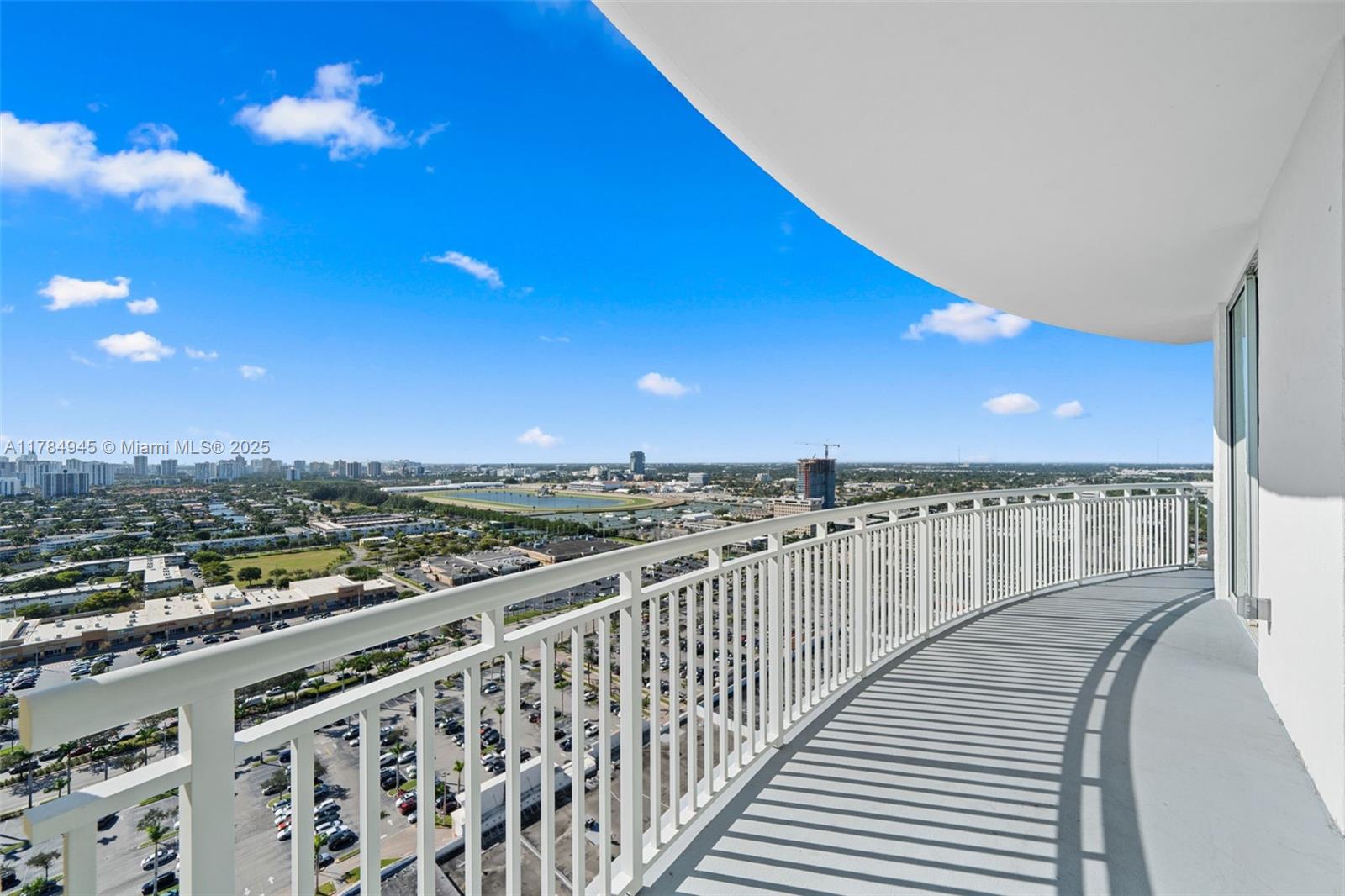 DUO CONDOMINIUM WEST - Residential Lease