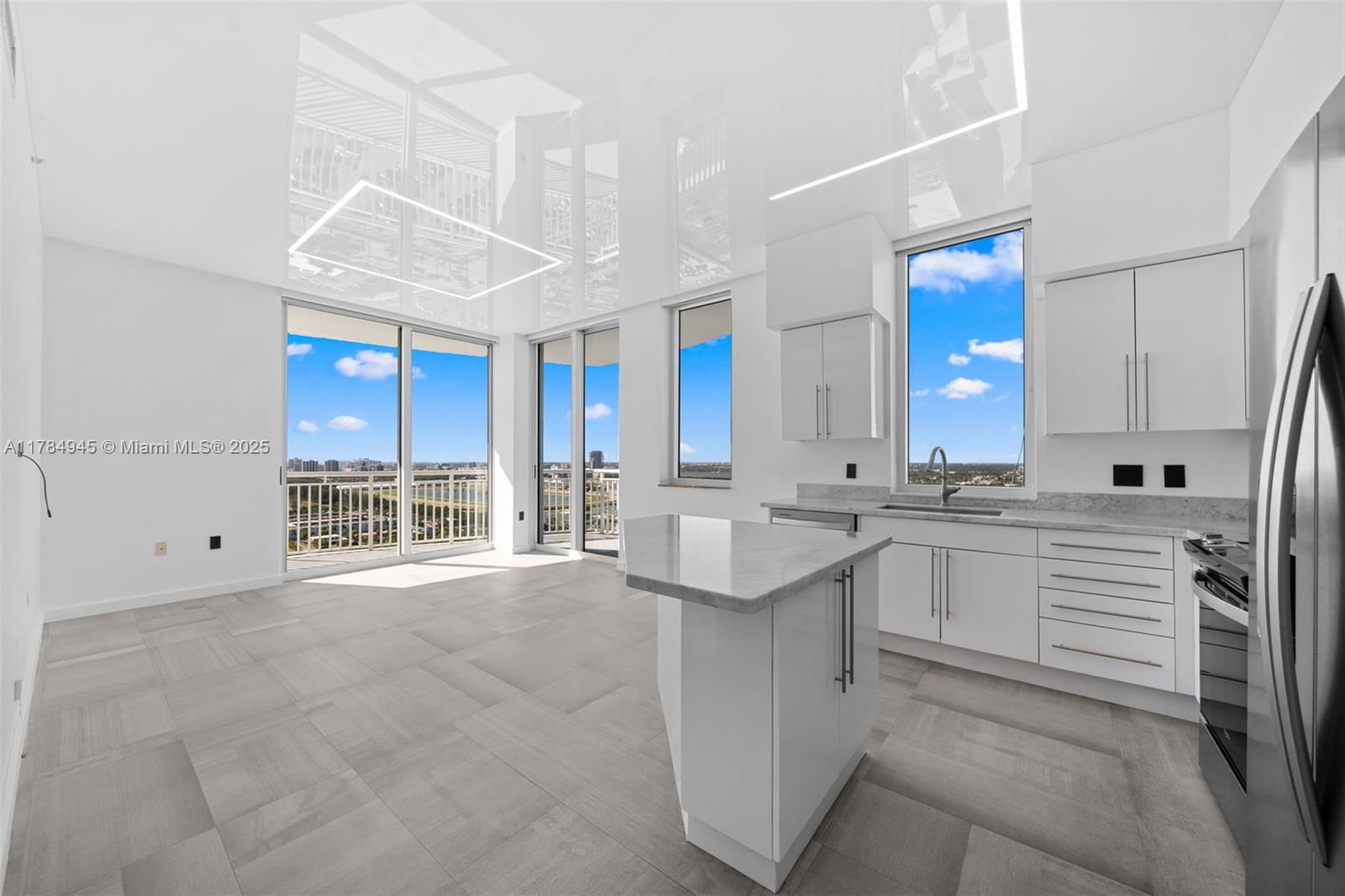 DUO CONDOMINIUM WEST - Residential Lease