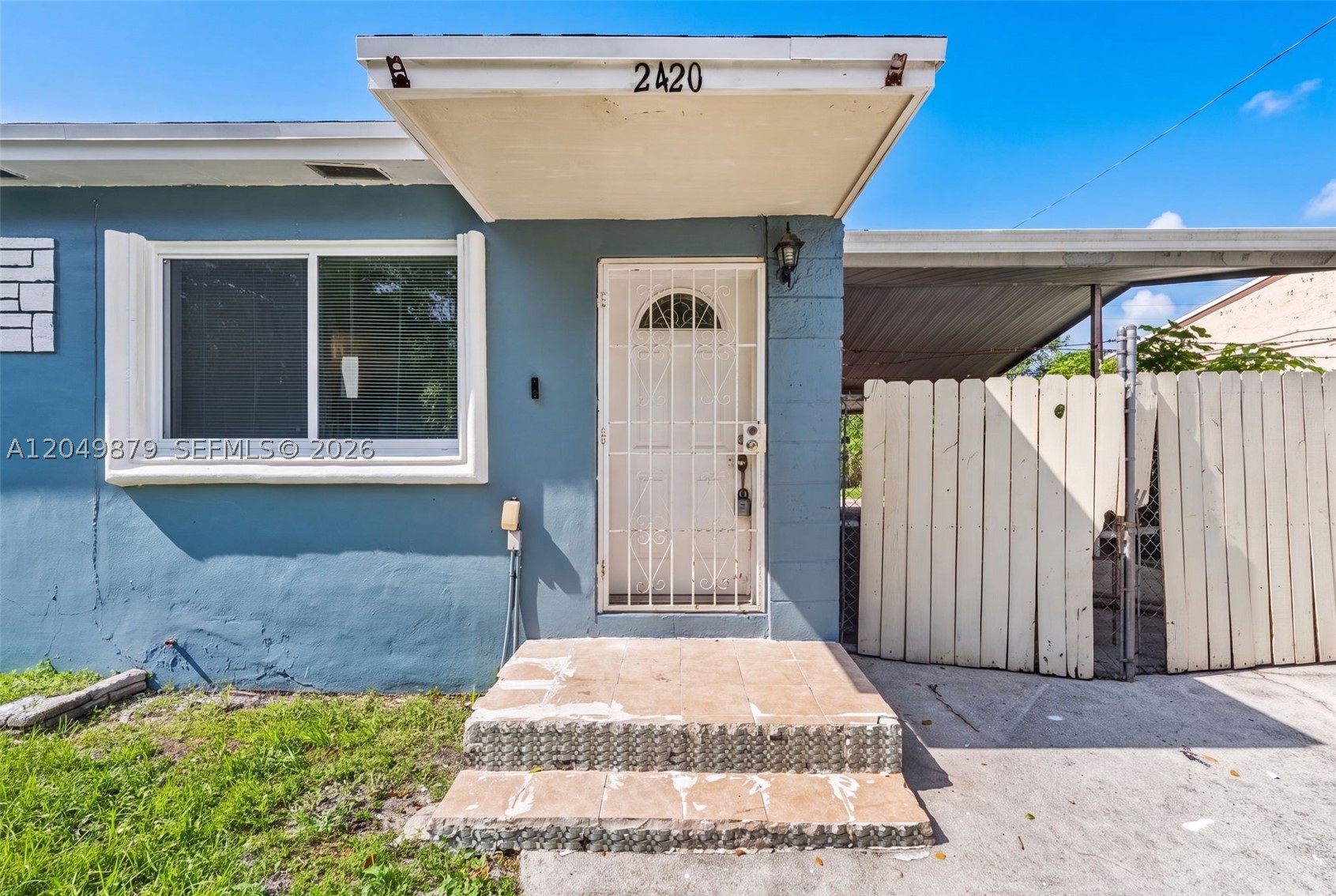 LONG ESTATES - Residential Lease