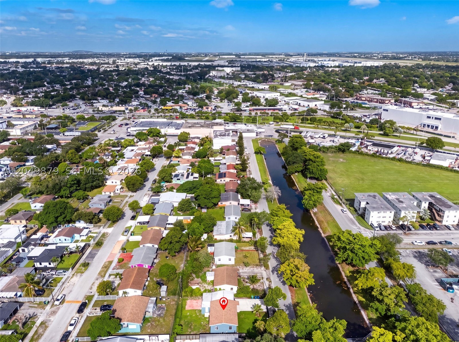 LONG ESTATES - Residential Lease