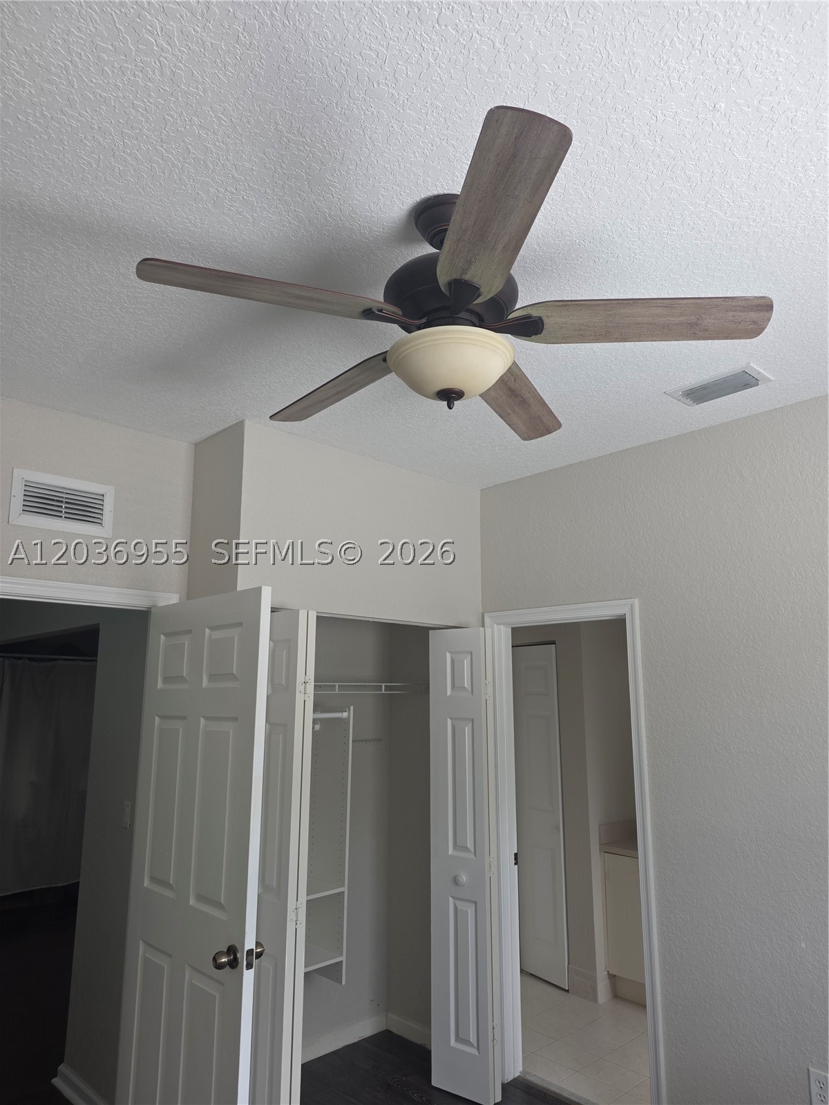CATALINA PLACE - Residential