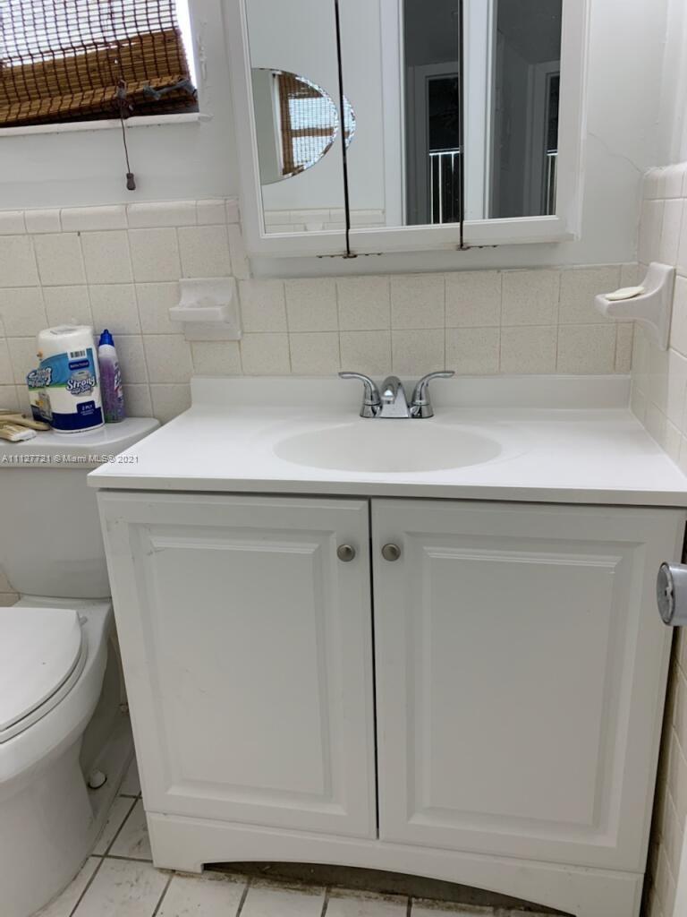 LARGUS CONDO - Residential