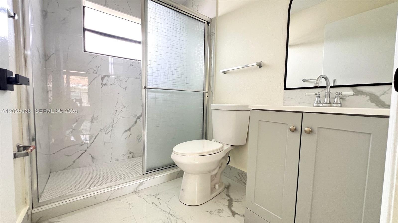 HOLLYWOOD BEACH GARDENS - Residential Lease