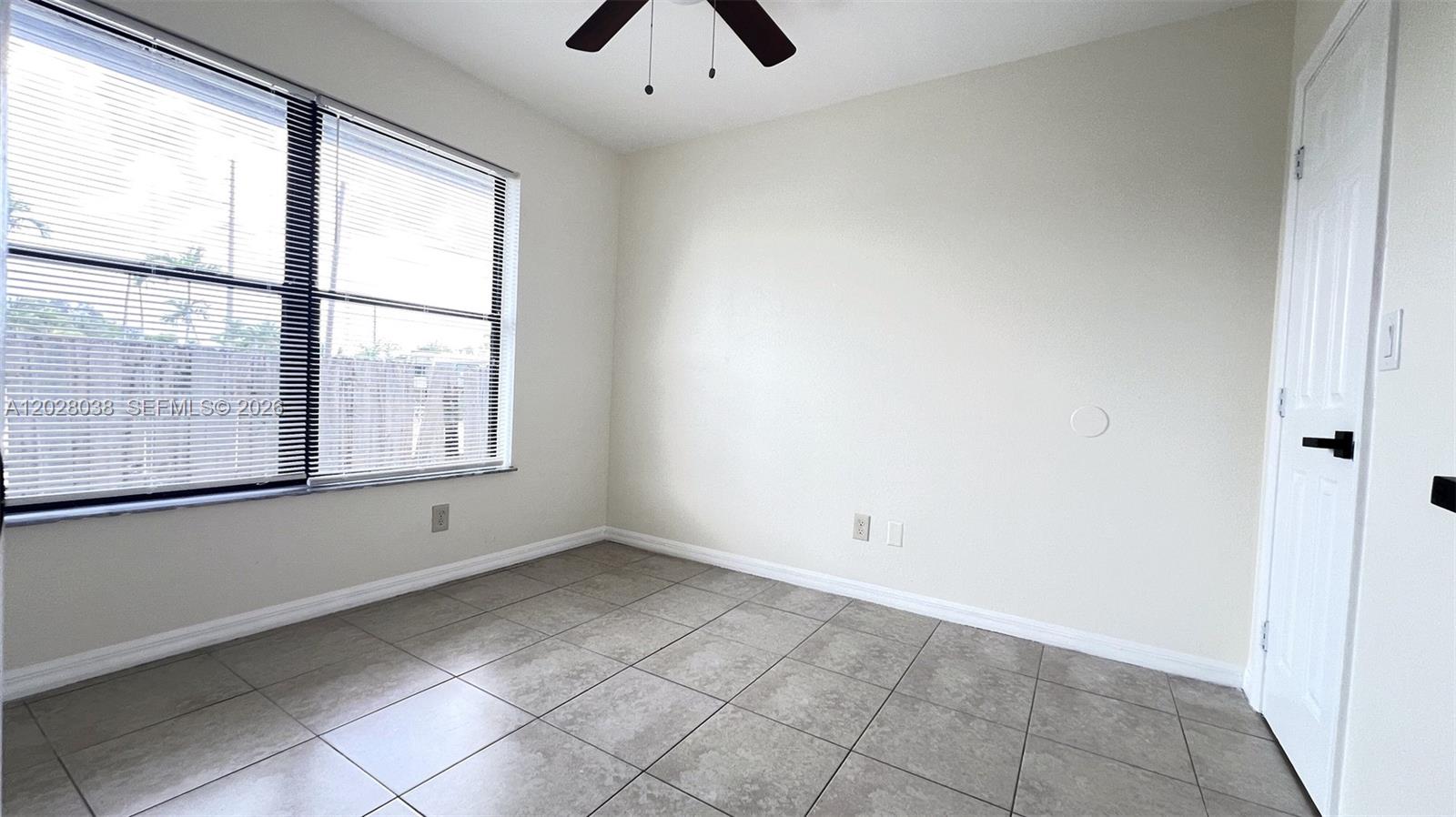 HOLLYWOOD BEACH GARDENS - Residential Lease