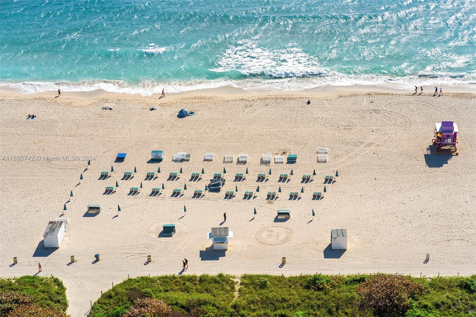 CONTINUUM ON SOUTH BEACH - Residential