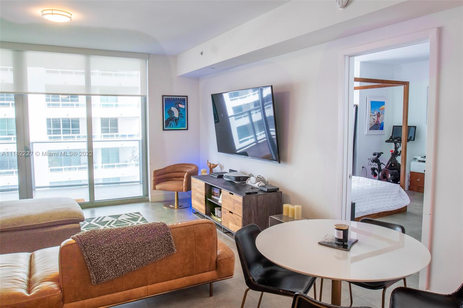 ARIA ON THE BAY CONDO - Residential