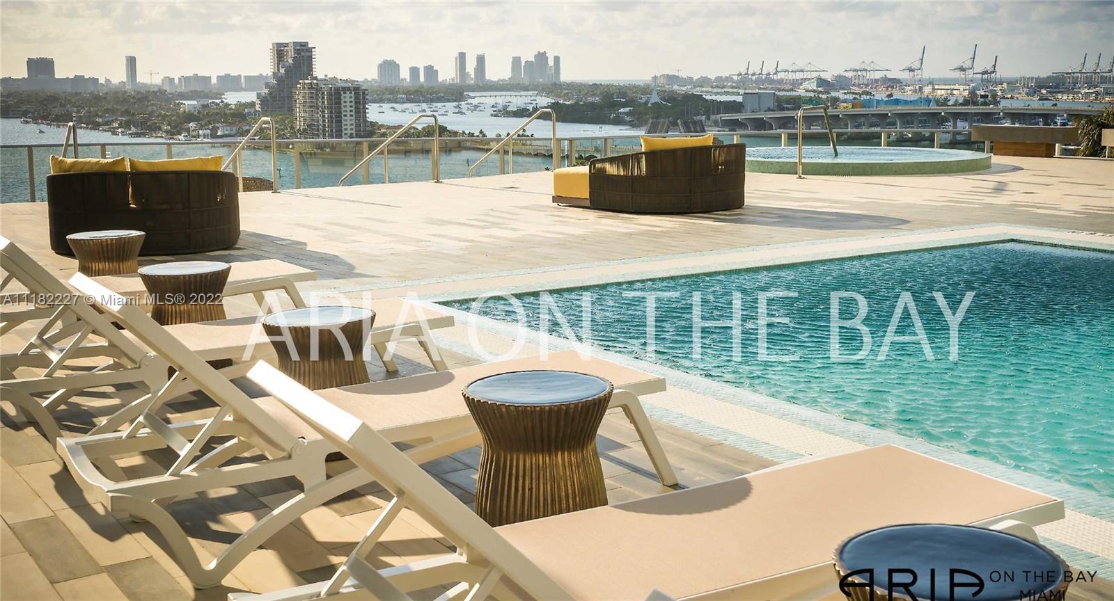 ARIA ON THE BAY CONDO - Residential