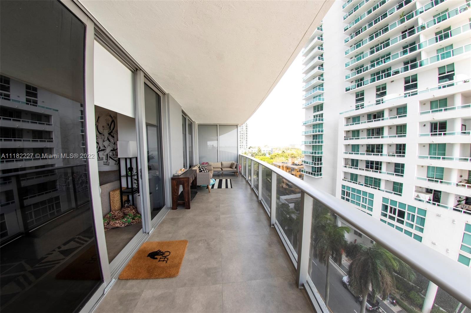ARIA ON THE BAY CONDO - Residential