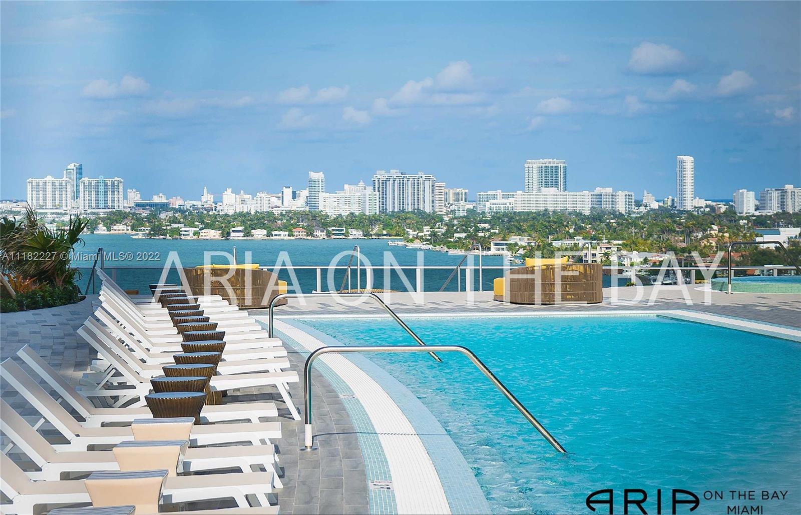 ARIA ON THE BAY CONDO - Residential