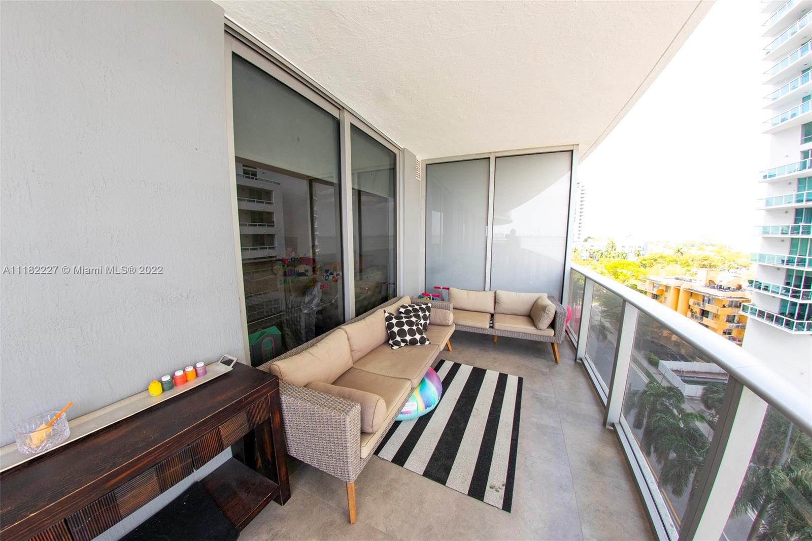 ARIA ON THE BAY CONDO - Residential