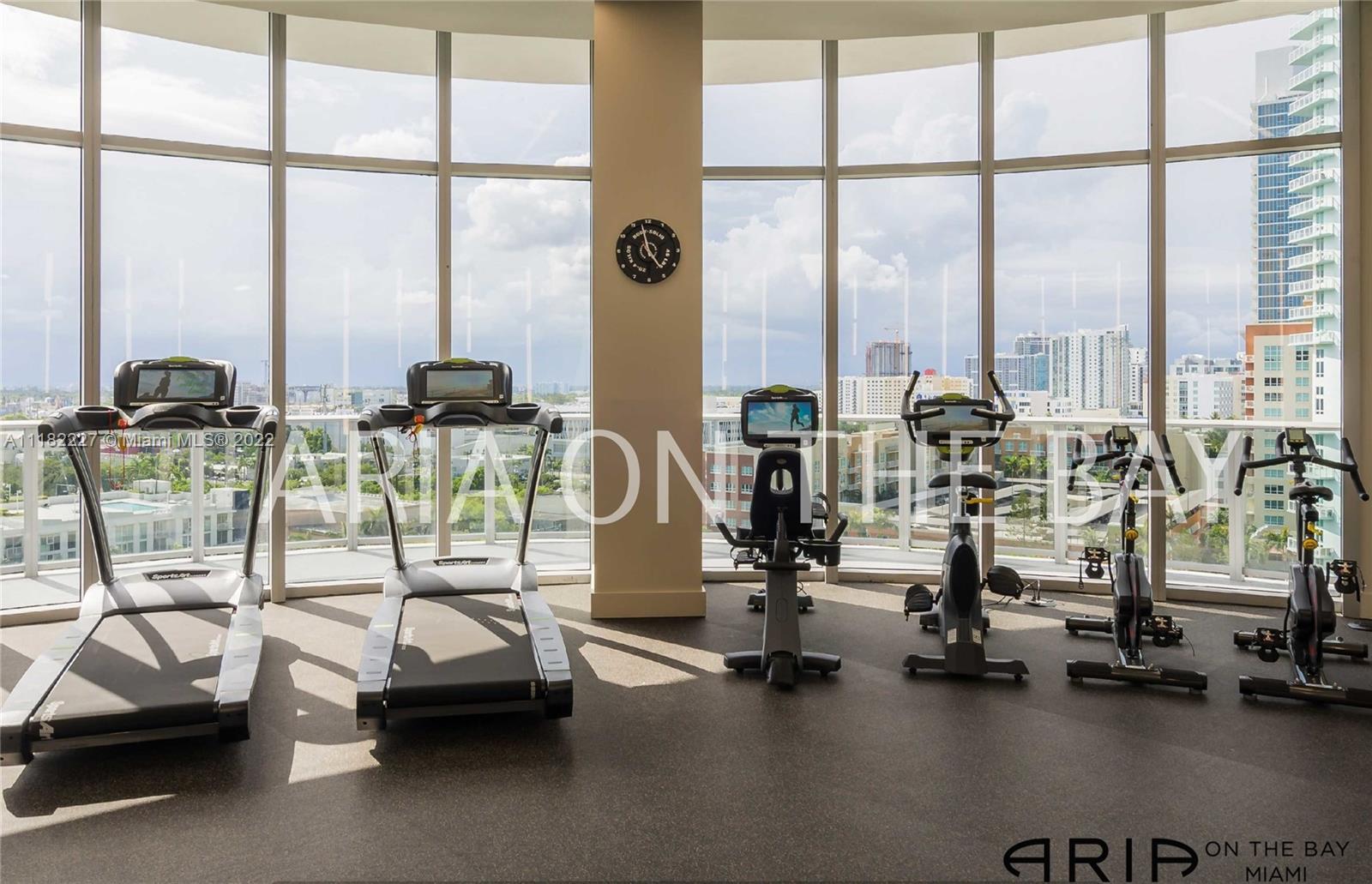 ARIA ON THE BAY CONDO - Residential