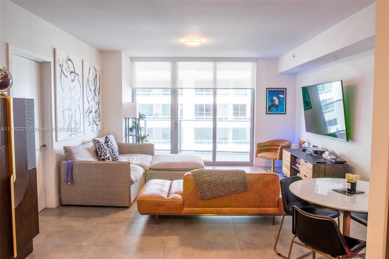 ARIA ON THE BAY CONDO - Residential