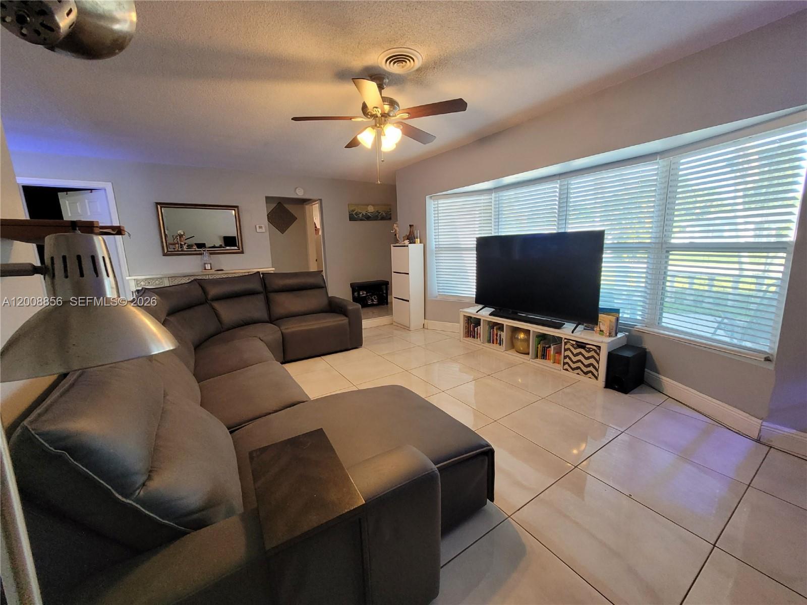 LAUDERDALE LAKES NORTHGAT - Residential