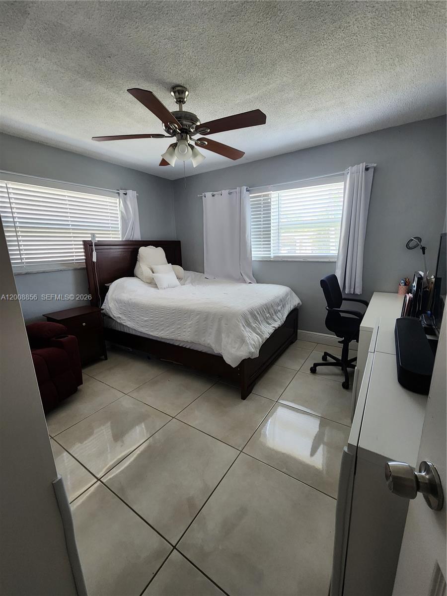 LAUDERDALE LAKES NORTHGAT - Residential