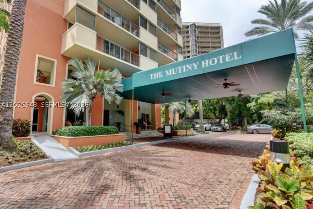 THE MUTINY CONDO - Residential Lease