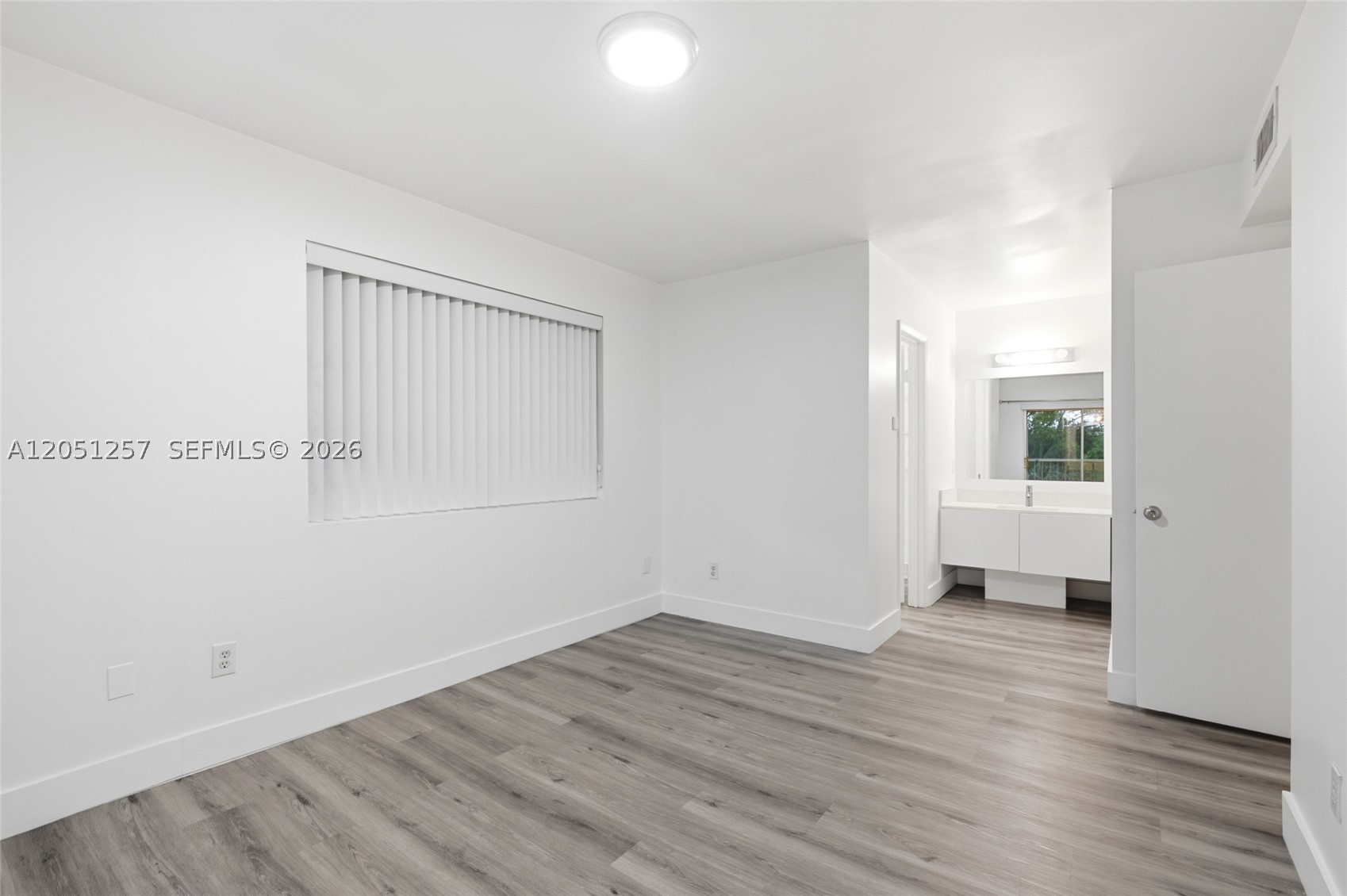 HAMMOCKS TRAILS CONDO - Residential Lease