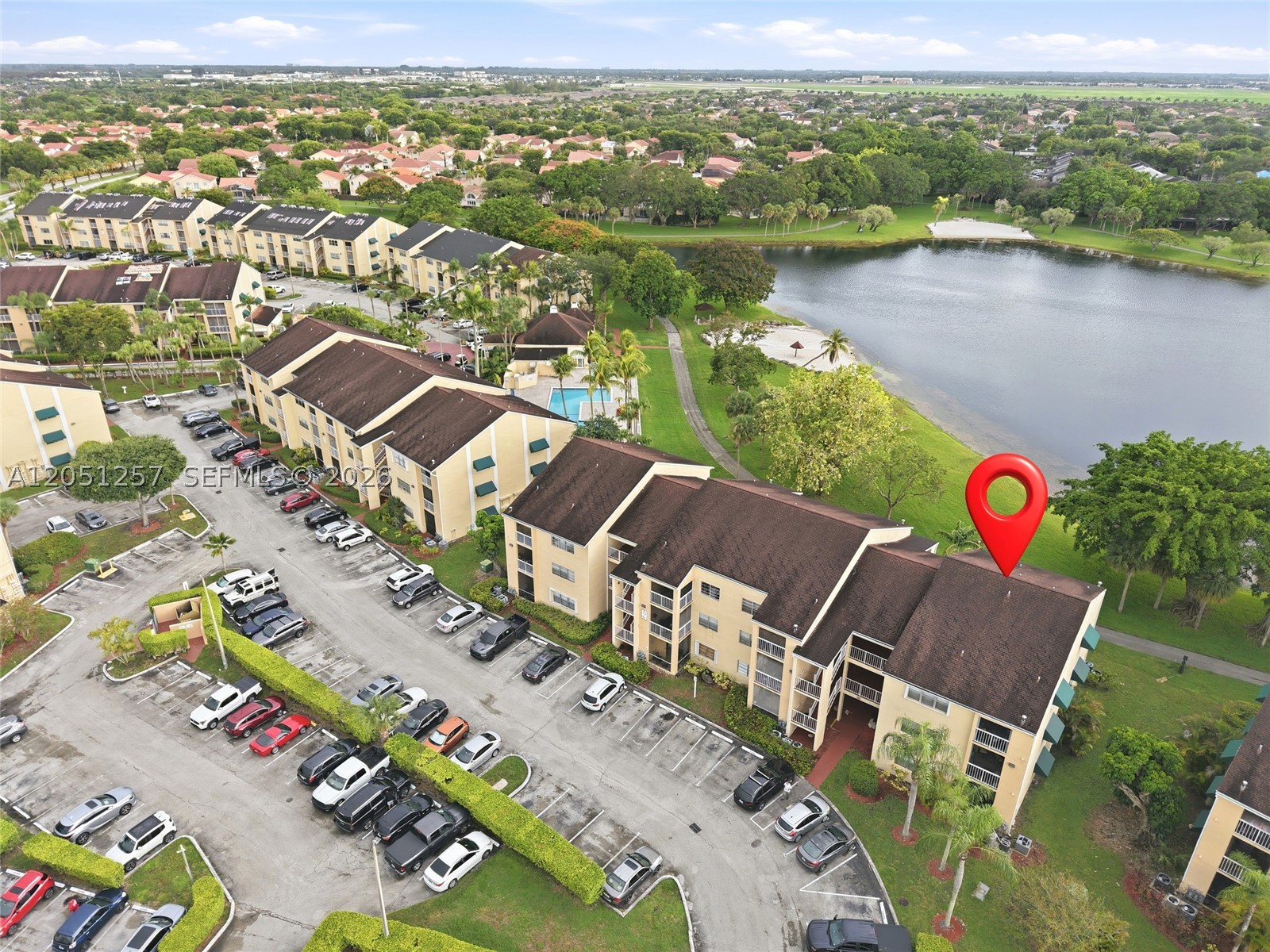 HAMMOCKS TRAILS CONDO - Residential Lease