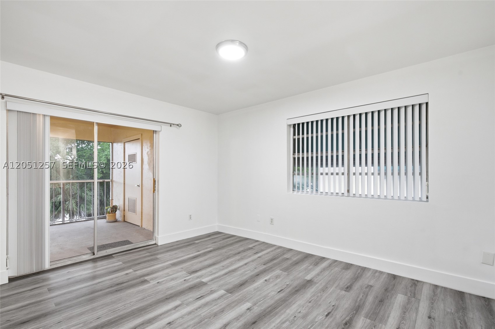 HAMMOCKS TRAILS CONDO - Residential Lease