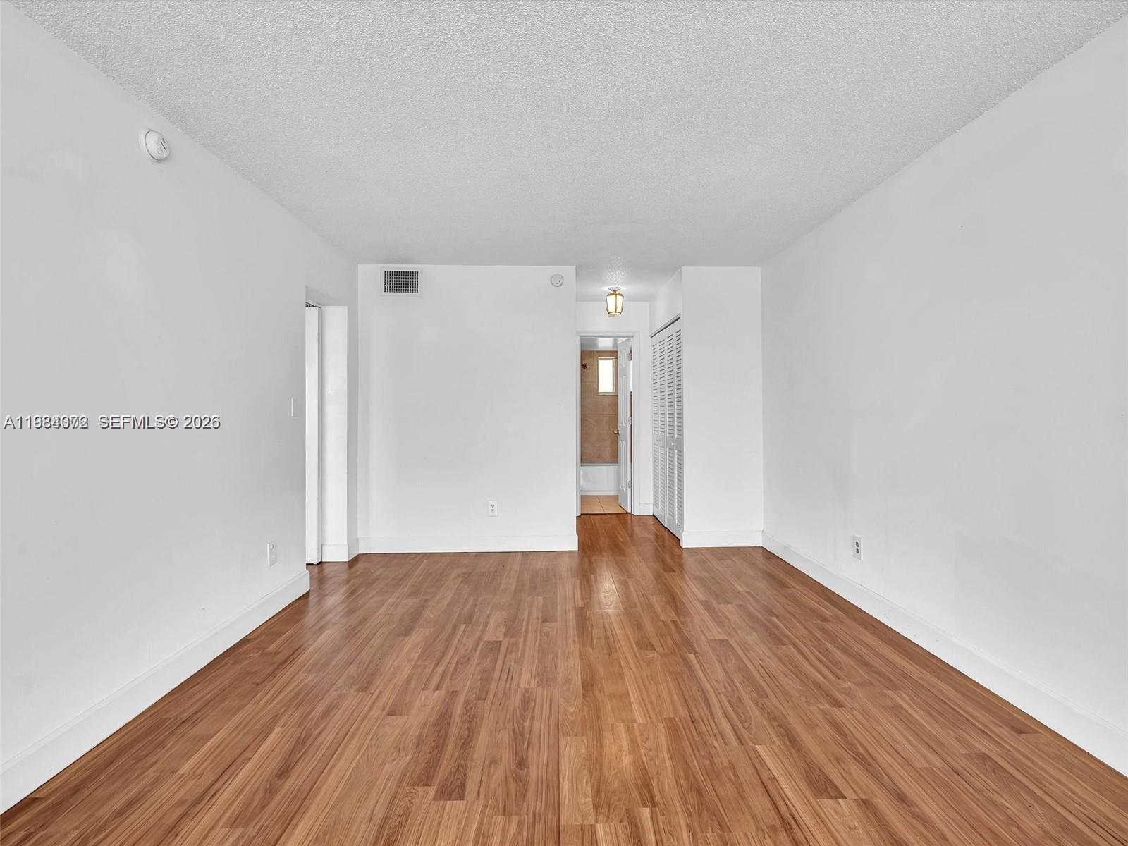 RIVIERA CONDOMINIUM APTS - Residential