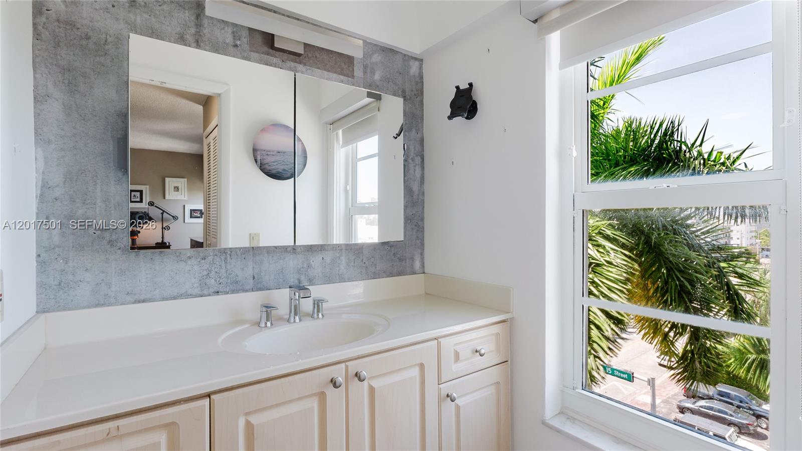 BAYSHORE TERRACE CONDO - Residential