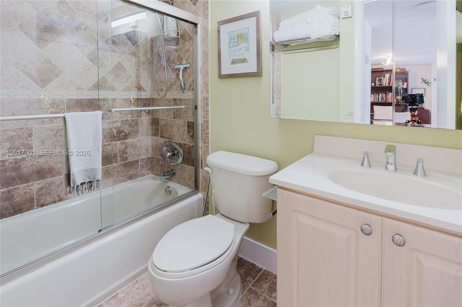 BAYSHORE TERRACE CONDO - Residential