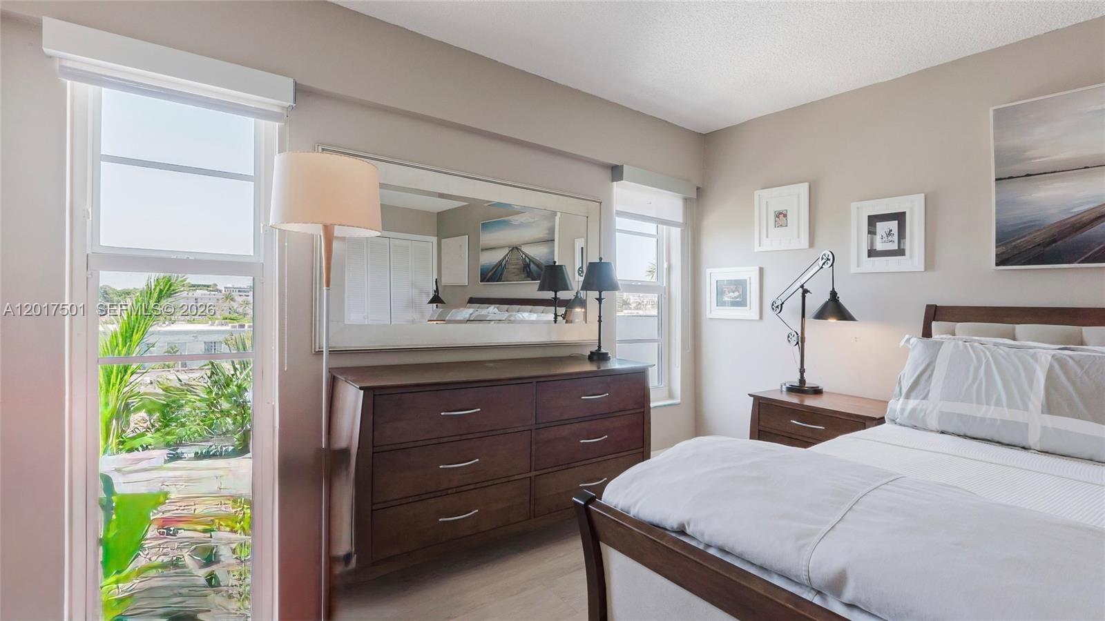 BAYSHORE TERRACE CONDO - Residential