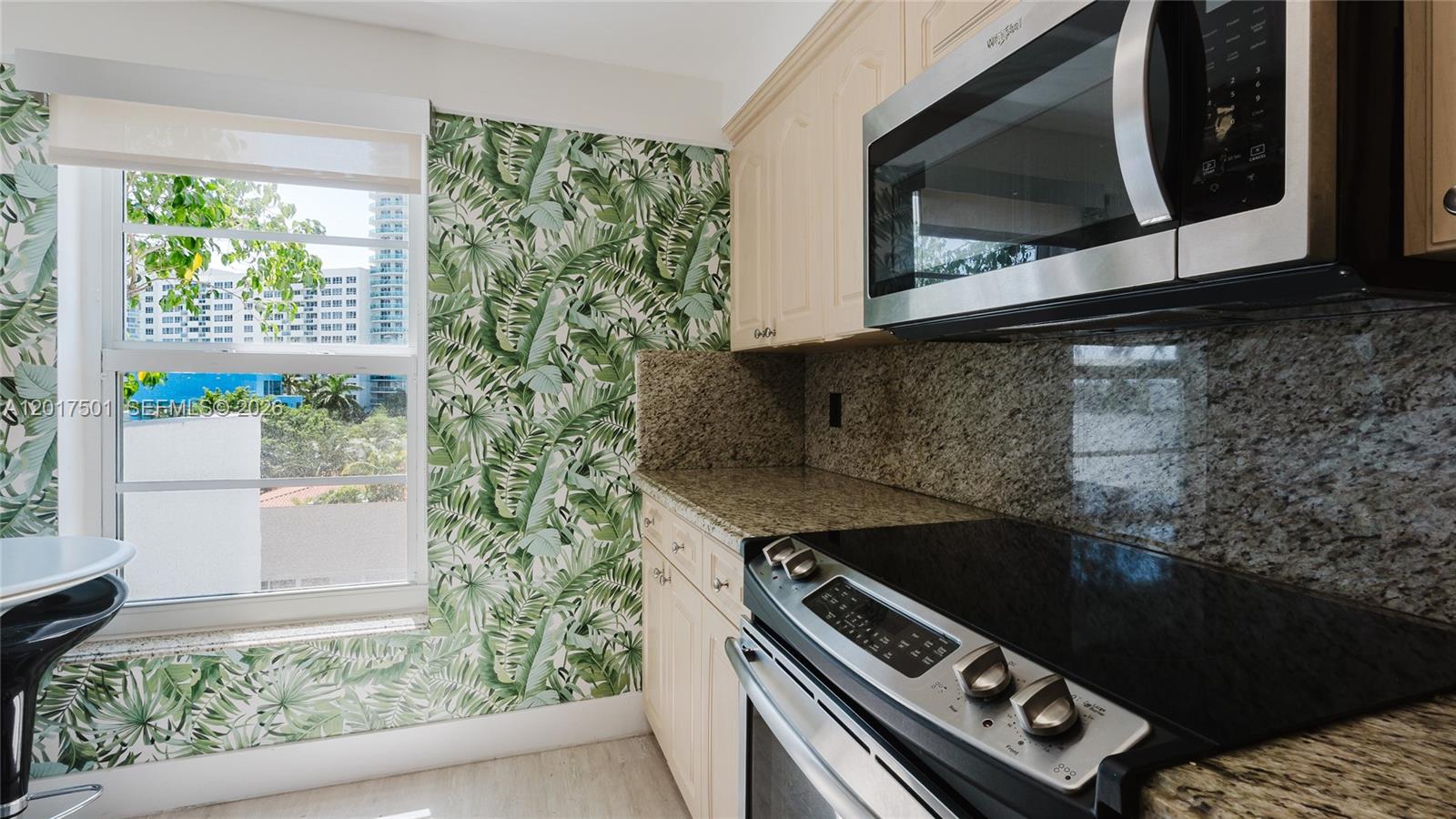 BAYSHORE TERRACE CONDO - Residential