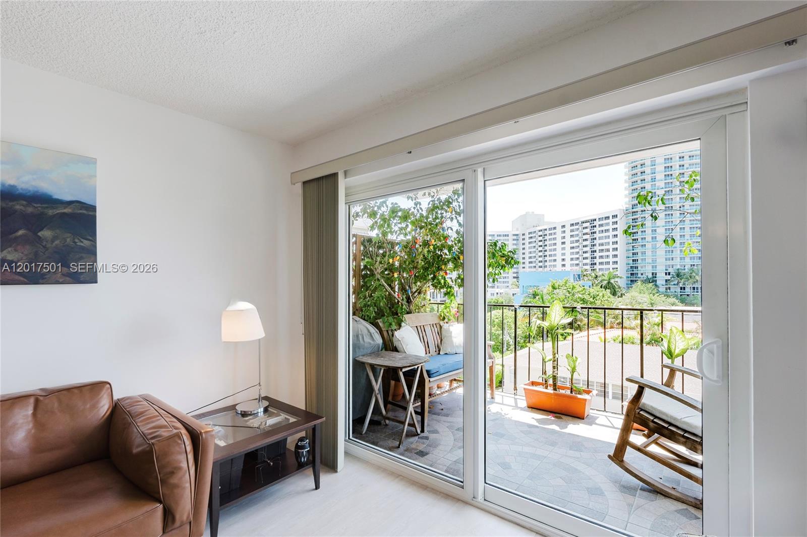 BAYSHORE TERRACE CONDO - Residential