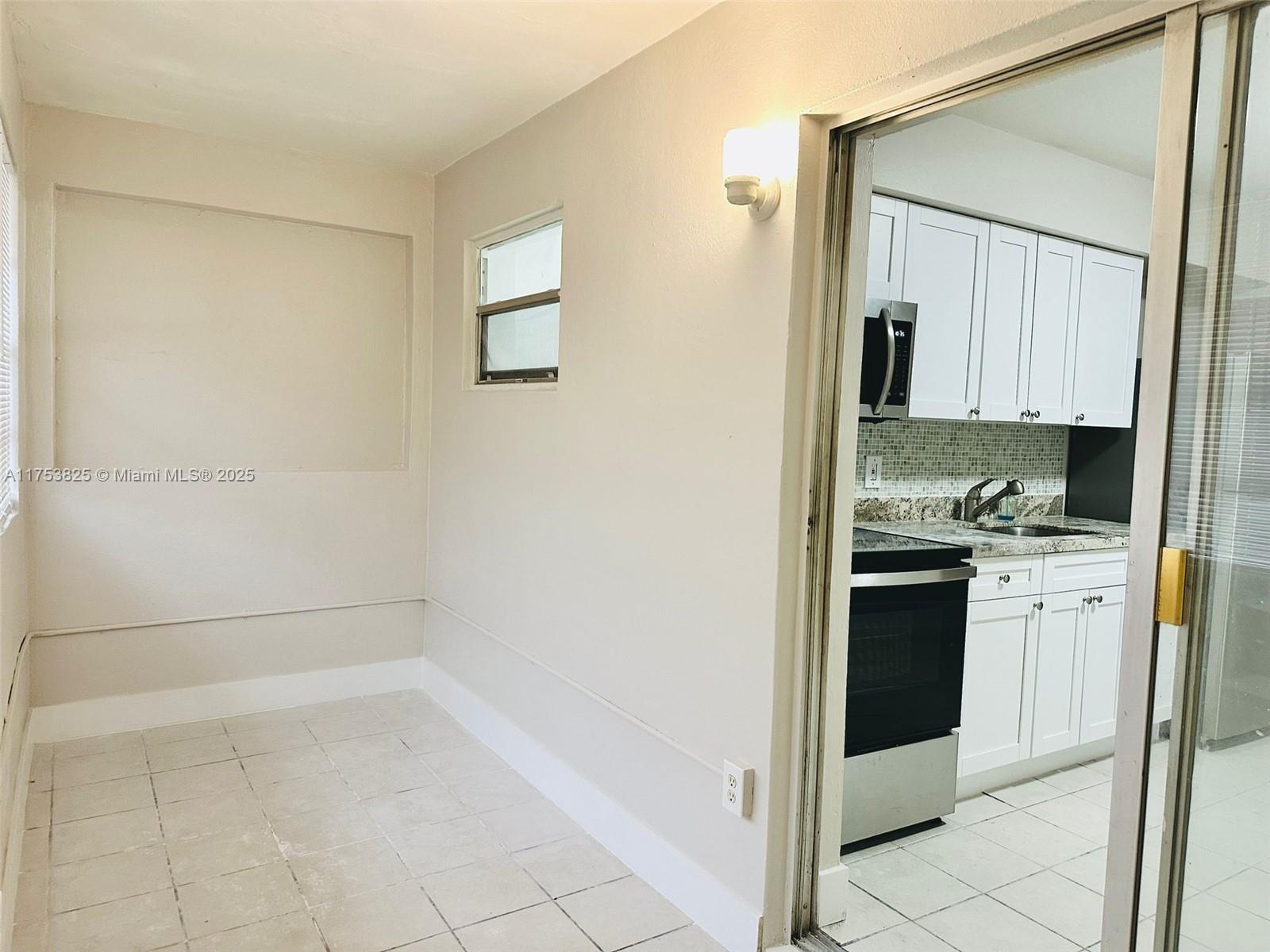 CENTRAL PARK - Residential Lease