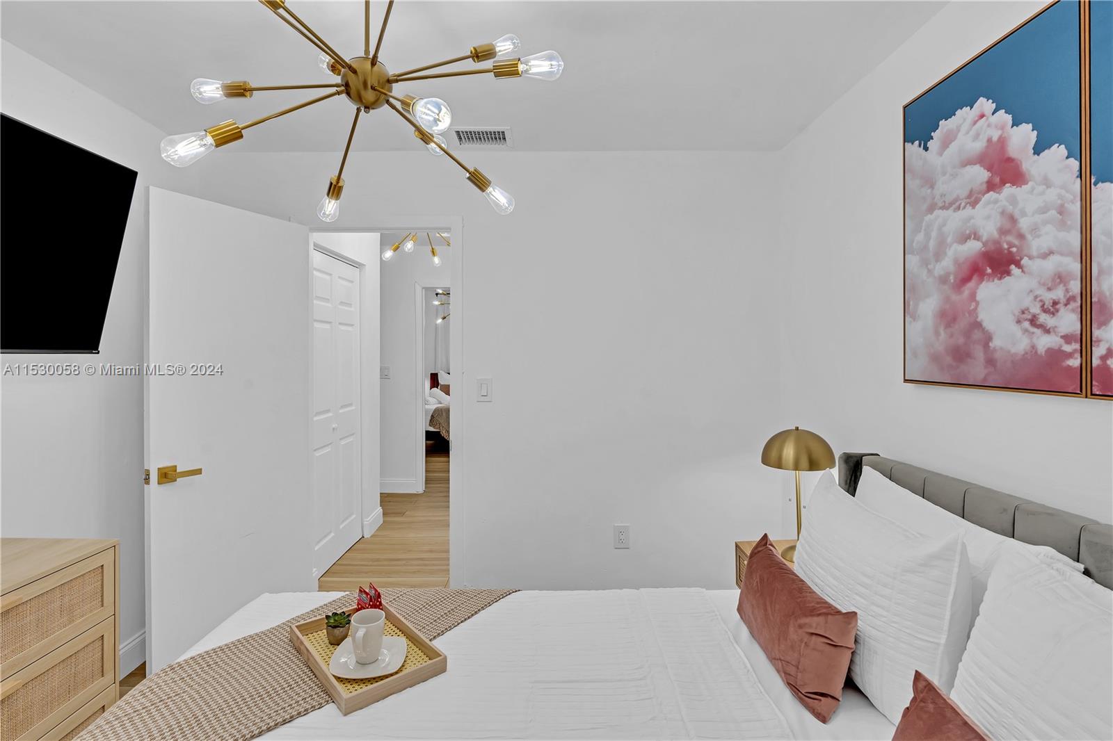 815 CONDO - Residential Lease