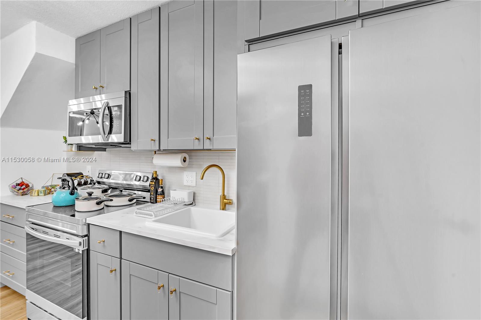 815 CONDO - Residential Lease