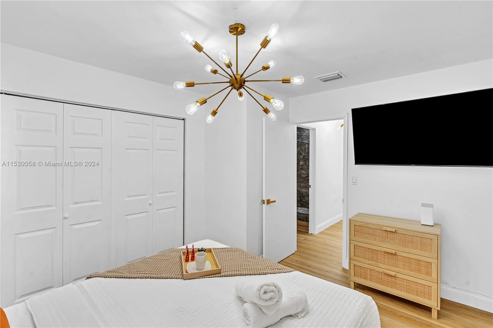 815 CONDO - Residential Lease