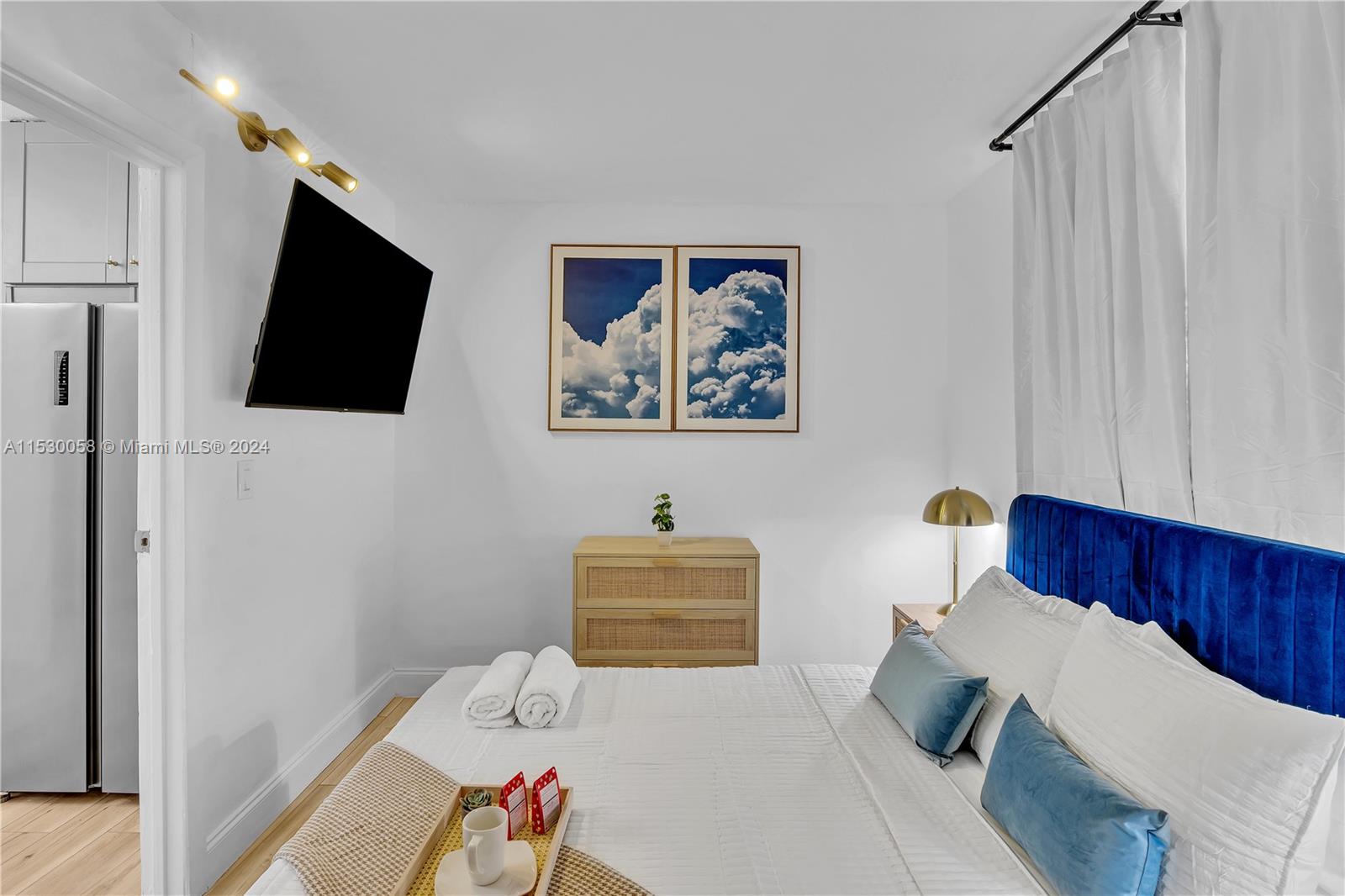 815 CONDO - Residential Lease