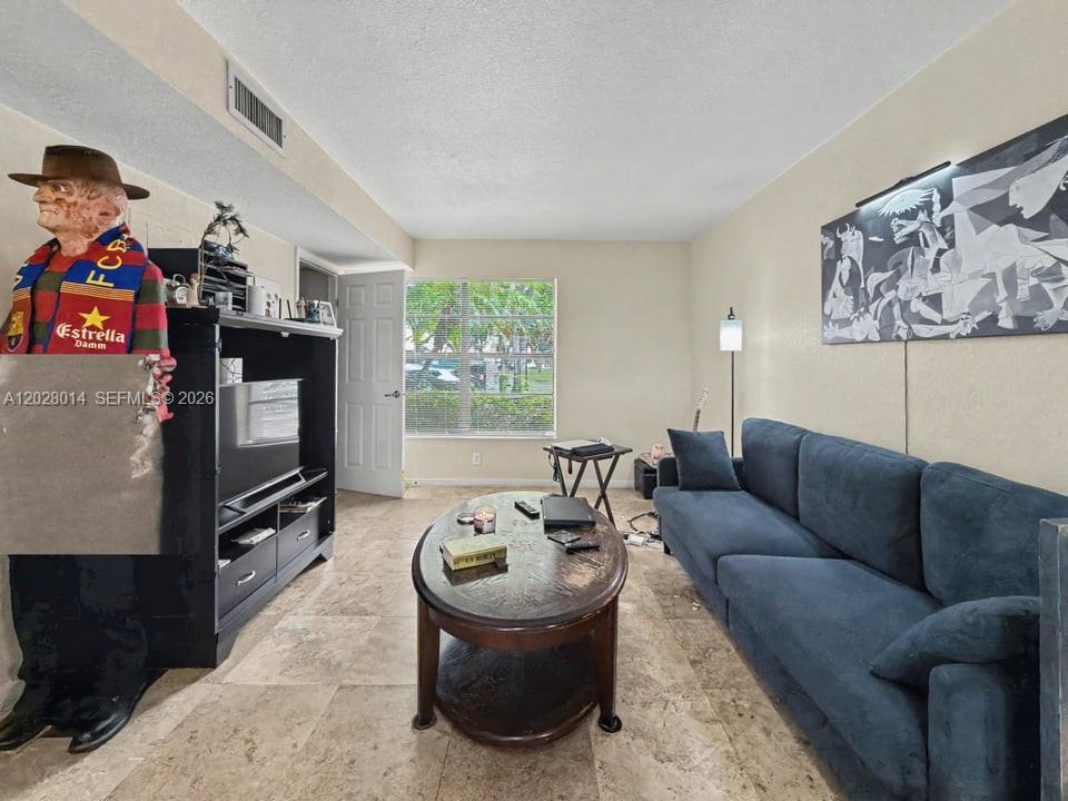 CROSSINGS VILLAGE HOMES C - Residential